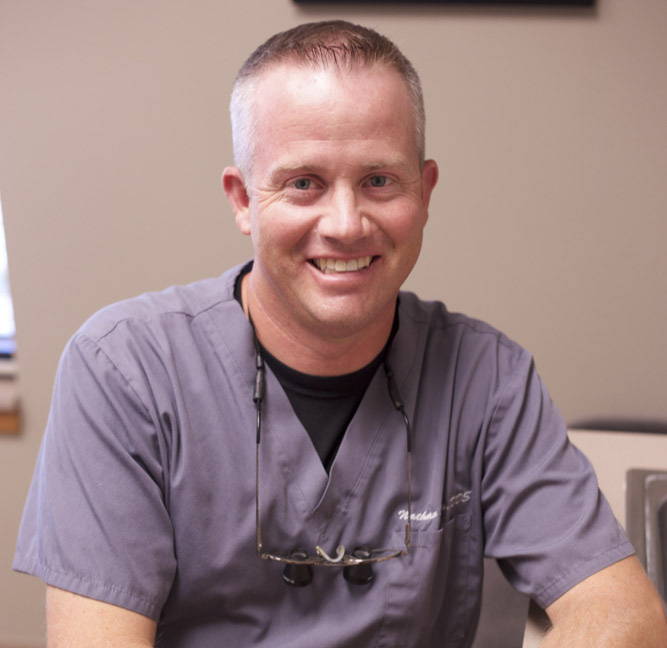 Dr. Nathan Luehrs